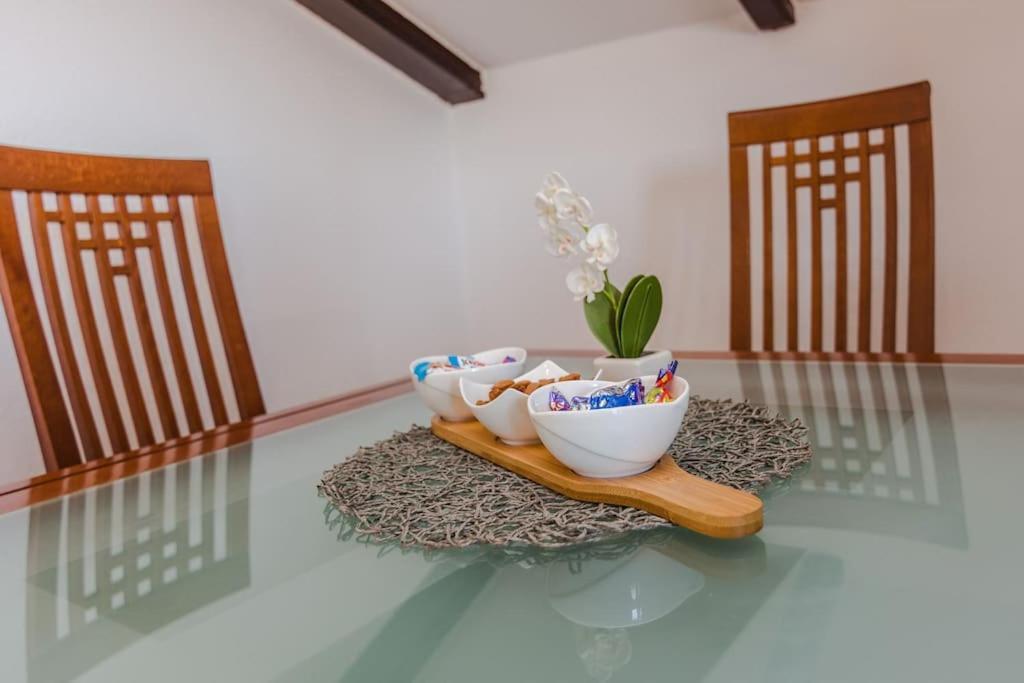 Apartment Roko - Up To 4 People With Free Parking Zadar Exterior photo